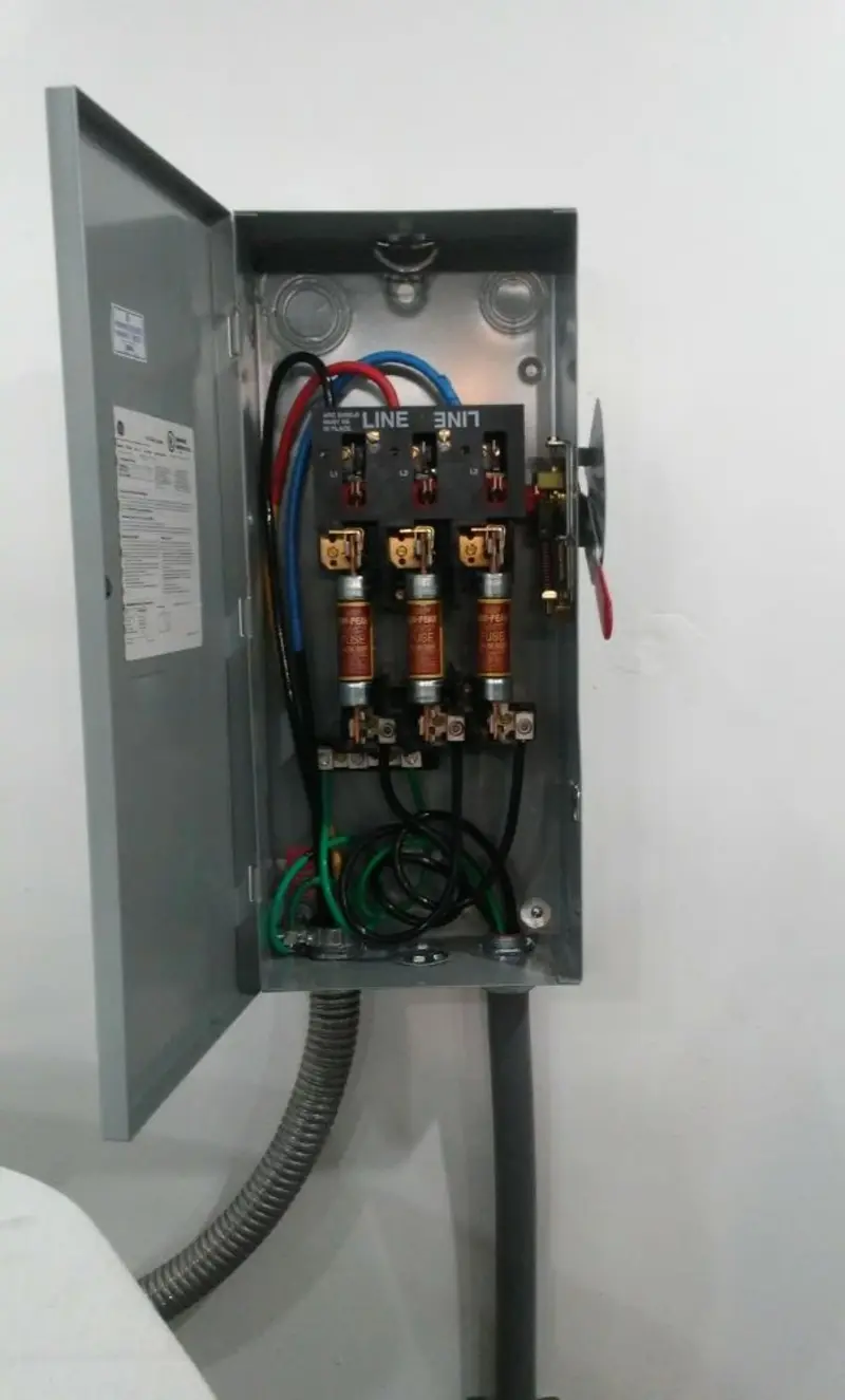 Three-phase disconnect switch installed for Electrical Wiring & Rewiring in San Leon